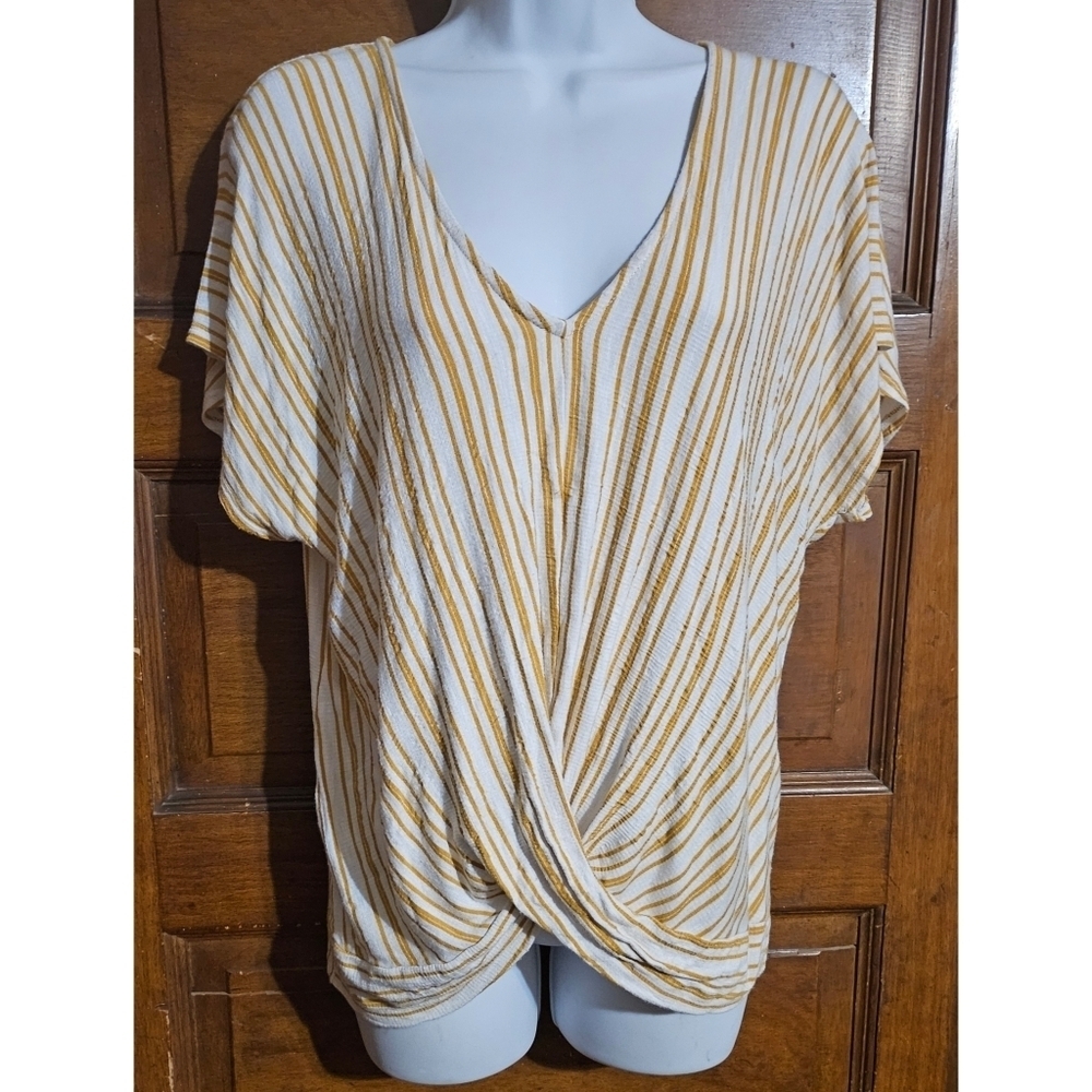 Woman's Twisted Hem Striped Top